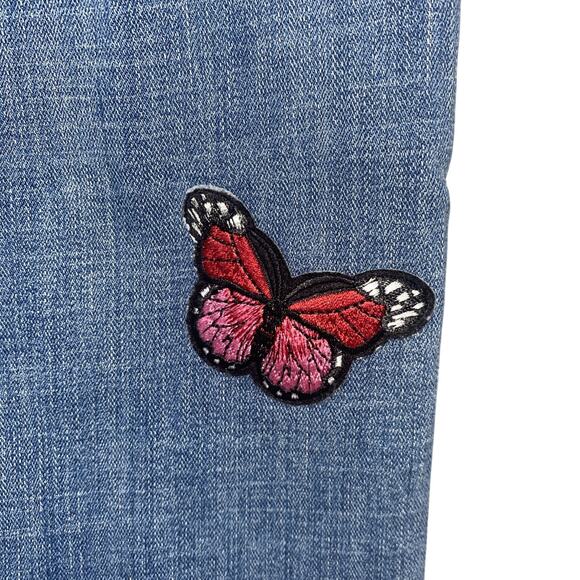 Levi’s Classic Boot butterfly Patches Denim Light Blue jeans Size 2 - Picture 2 of 13
